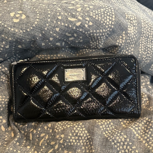 Michael Kors Handbags - Michael Kors Black Quilted Women's Wallet